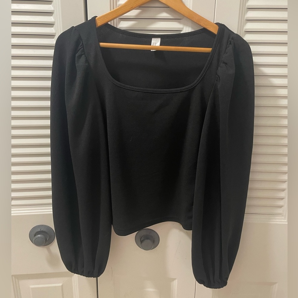 Amazon black long sleeve shirt